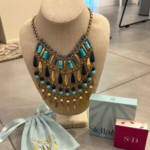 Vintage beautiful necklace bracelet sold separate